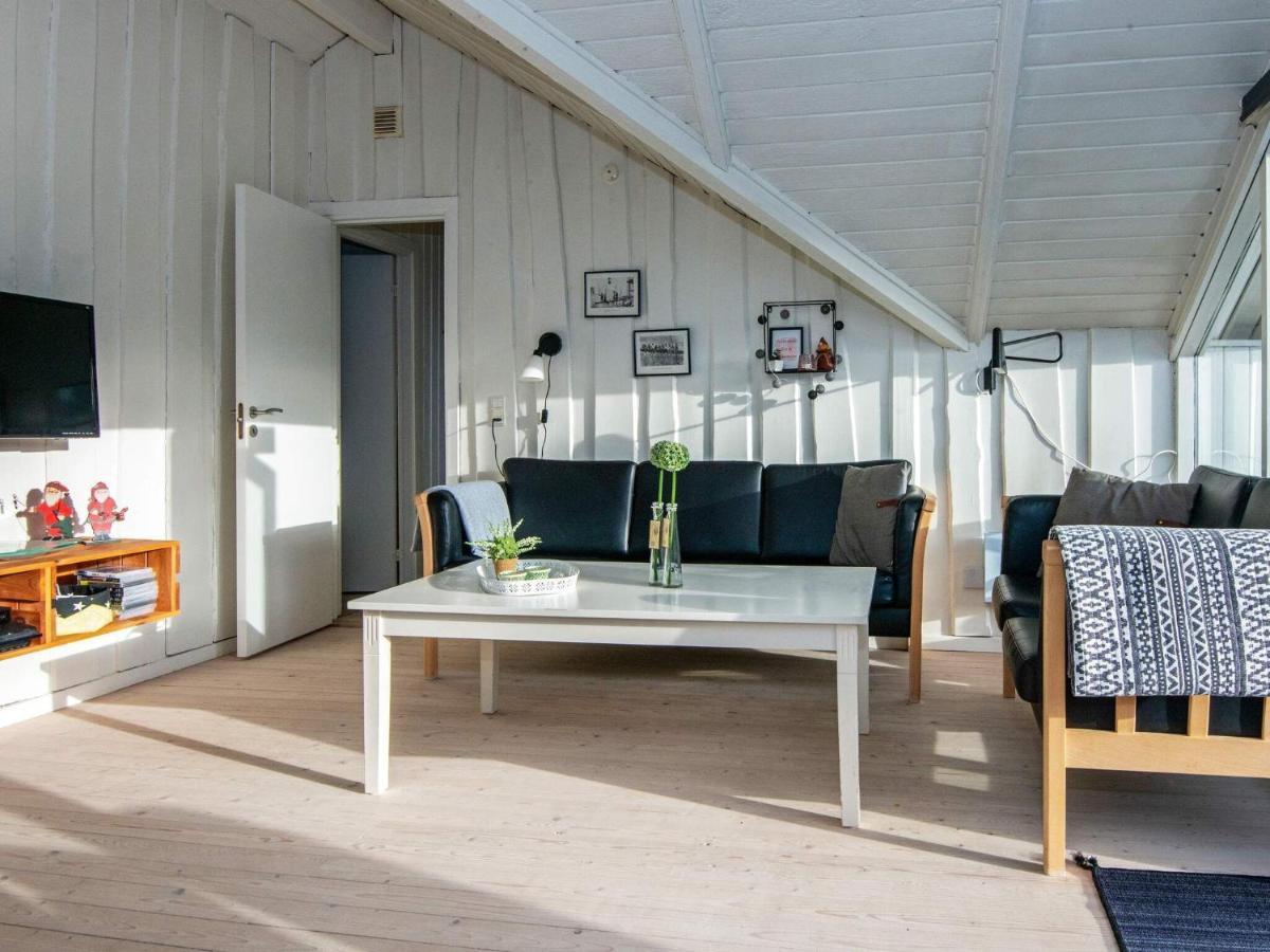8 Person Holiday Home In Hejls Luaran gambar