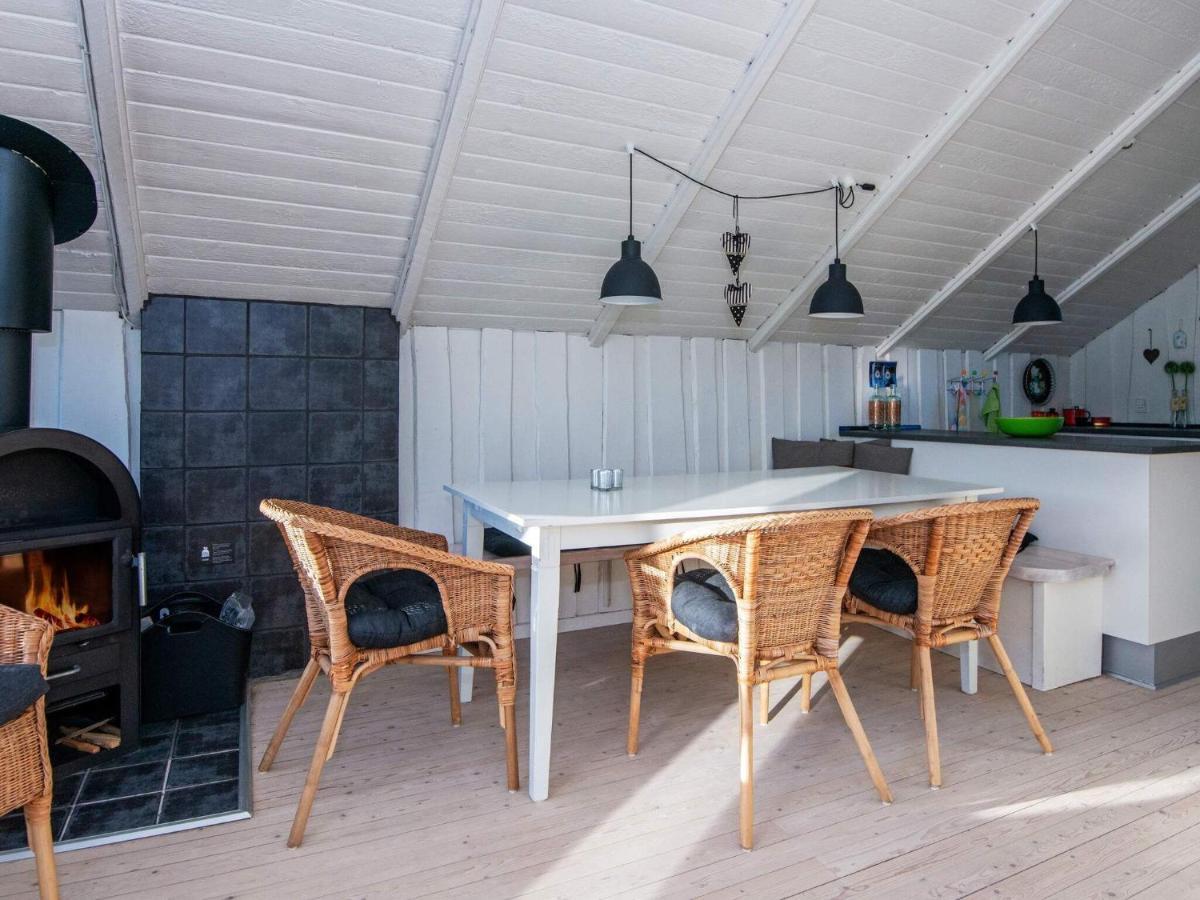 8 Person Holiday Home In Hejls Luaran gambar