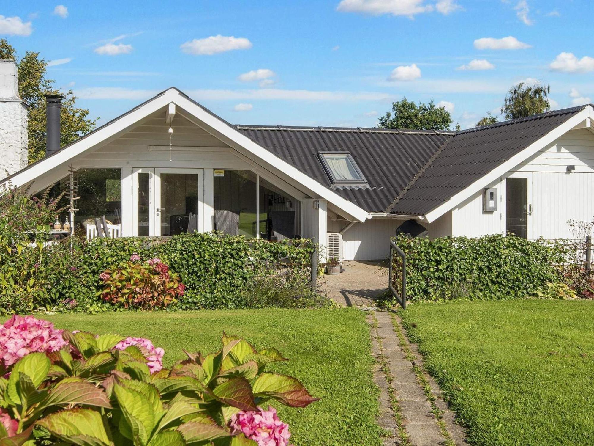 8 Person Holiday Home In Hejls Luaran gambar